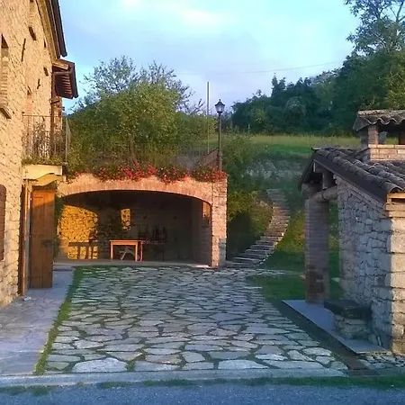 Ca' Noeva Couette-café Valverde (Lombardy)